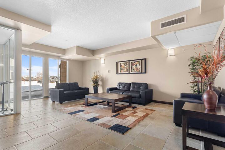 Property Photo:  4102 69 Avenue 319  AB T9V 2H9 