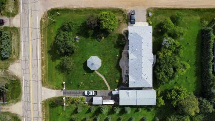 Property Photo:  5004 60 Avenue  AB T0C 2C0 