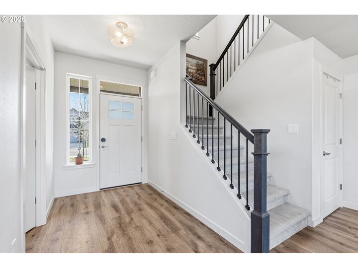 Property Photo:  134 E Joyce Ct  WA 98629 