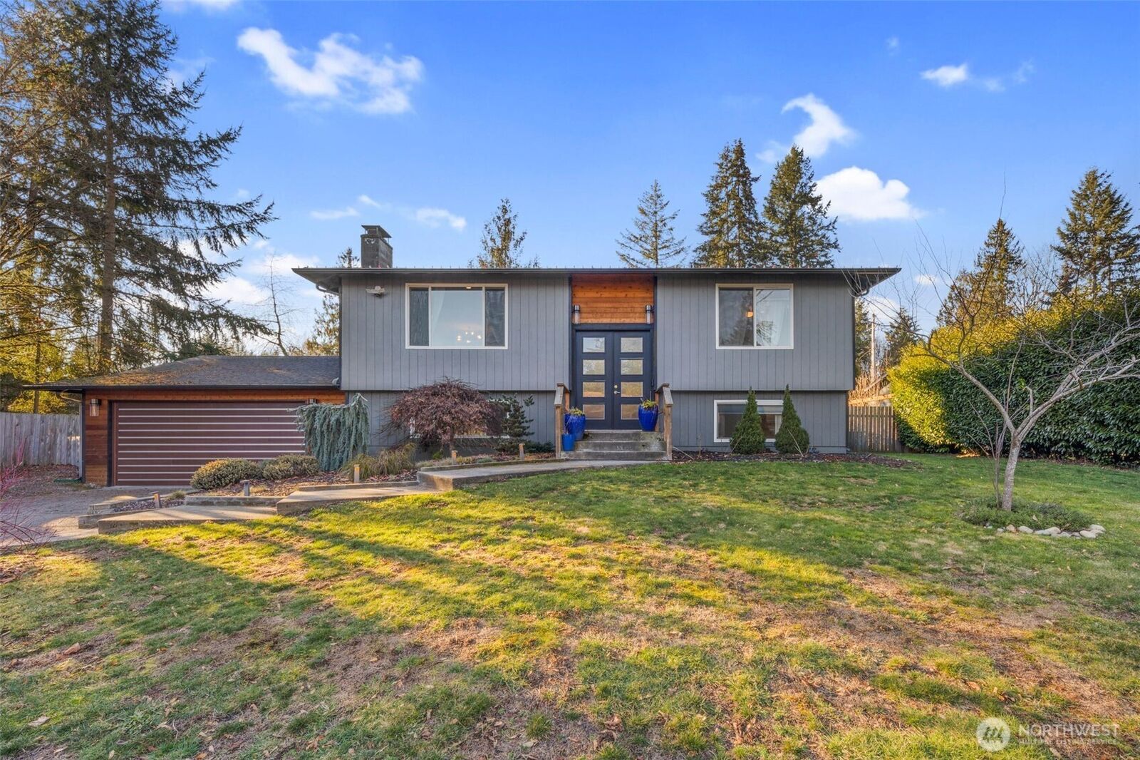 Property Photo:  12702  214th Avenue Ct E  WA 98391 
