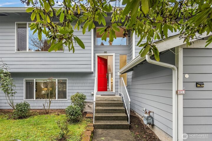 Property Photo:  14302  57th Drive SE  WA 98208 