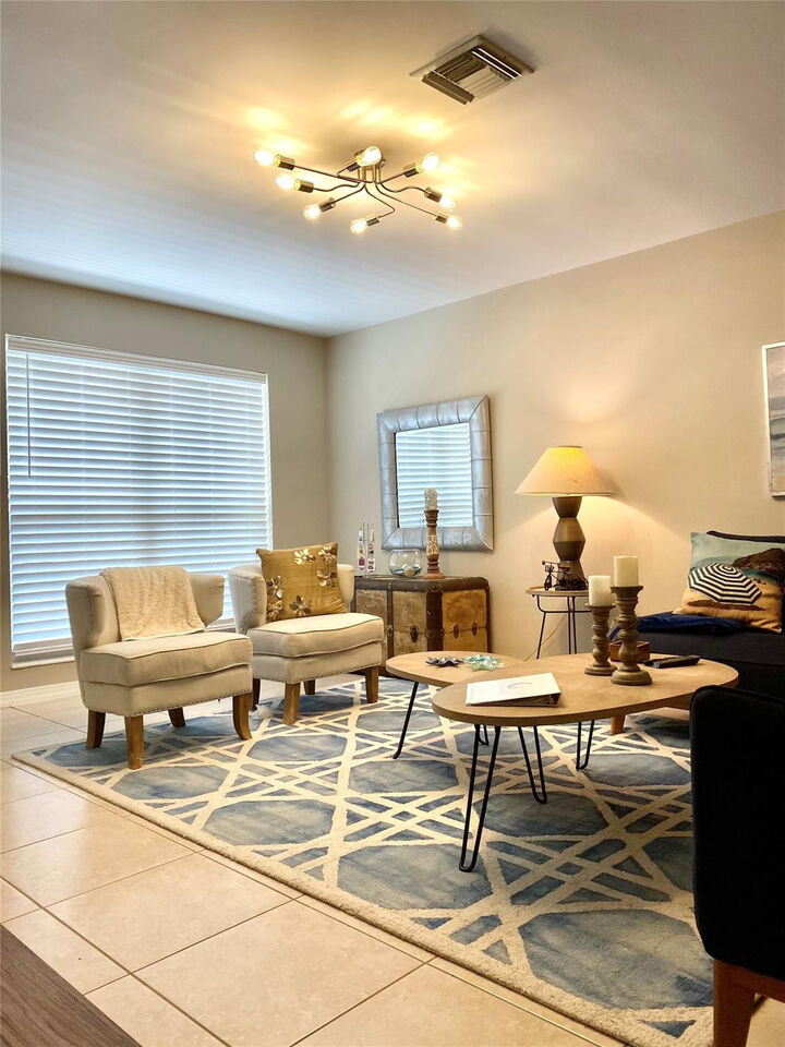 Property Photo:  1641 NE 55th Street  FL 33334 