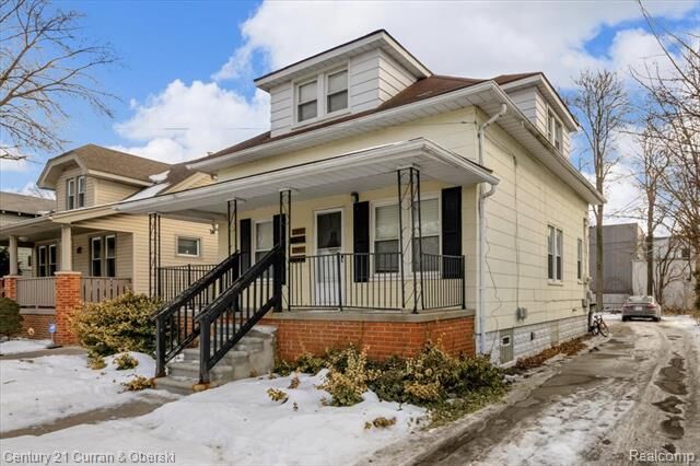 Property Photo: 23921 Oxford Street MI 48124