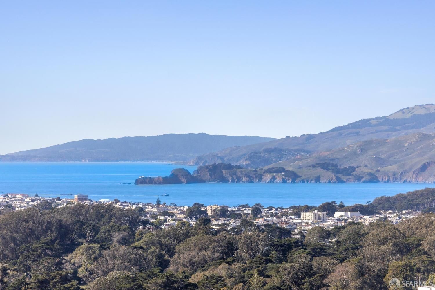 Property Photo:  342 Upper Terrace  CA 94117 