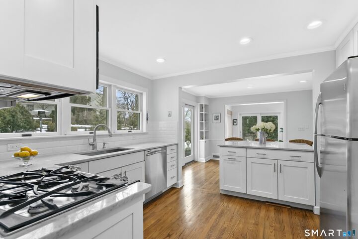 Property Photo:  19 Emery Drive  CT 06902 