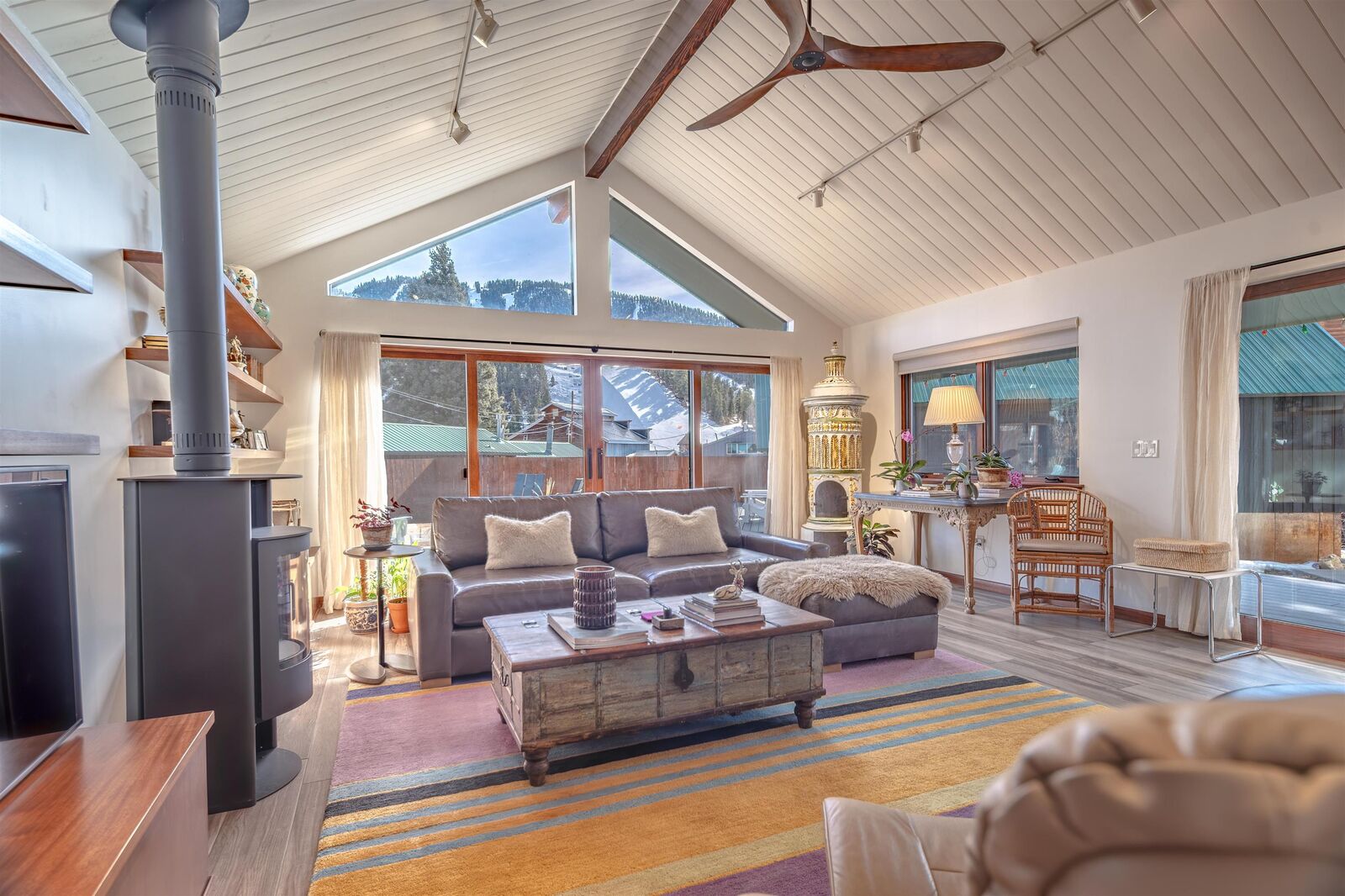 Property Photo: 413 High Street W NM 87558