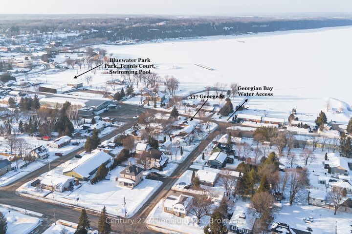 Property Photo: 537 George Street ON N0H 2T0