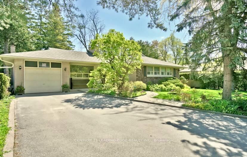 Property Photo: 91 Lucas Street ON L4C 4P4