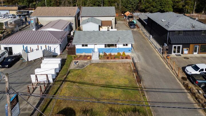 Property Photo:  2116 Northfield Rd  BC V9S 3B9 