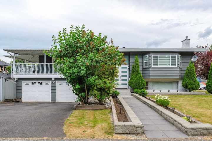 8303 118 Street — photo 1