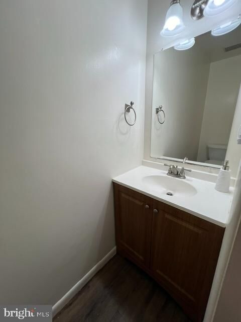 Property Photo:  8729 Sheridan Farms Court  VA 22152 