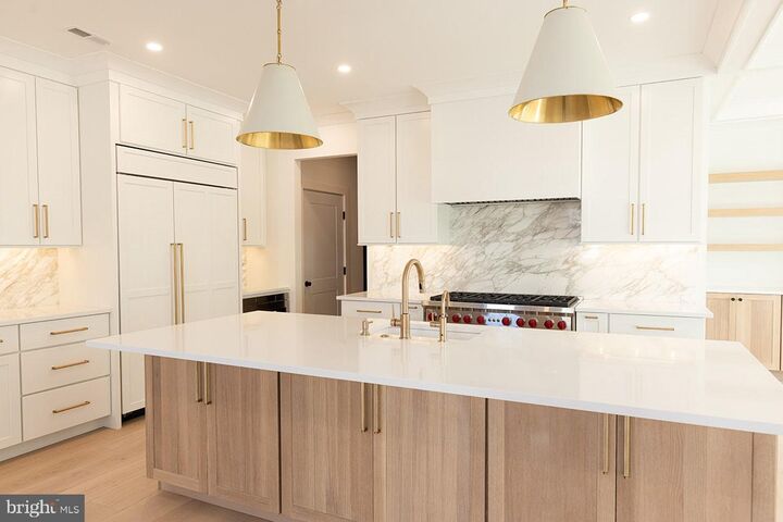 Property Photo: 419 W 6th Avenue PA 19428