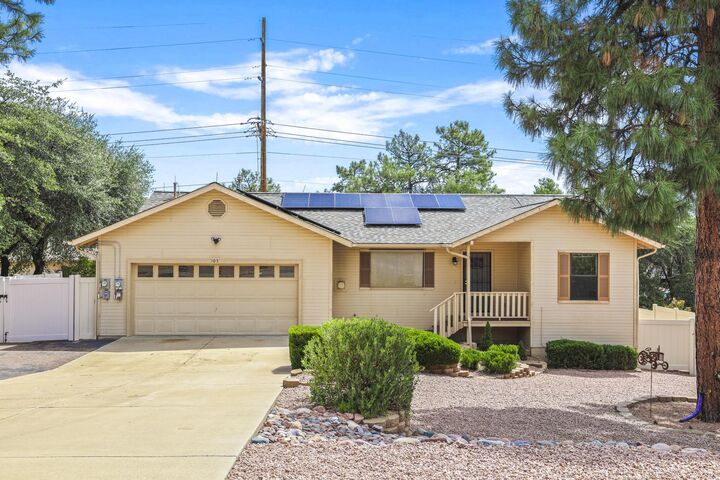 Property Photo: 105 N Mogollon Trail AZ 85541