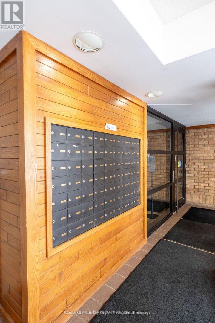 Property Photo:  155 Timmins Street 112  ON P1B 9K8 