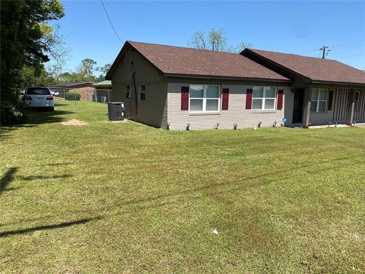 Property Photo: 156 E Geer Street GA 39837