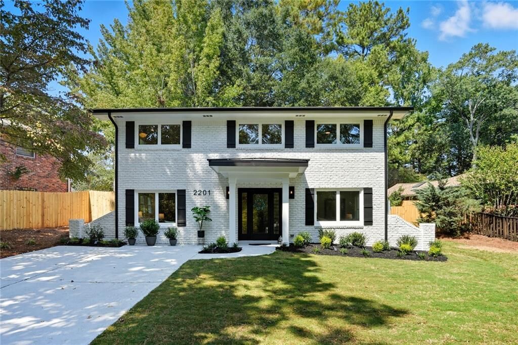 Property Photo:  2201 Edgemore  GA 30316 