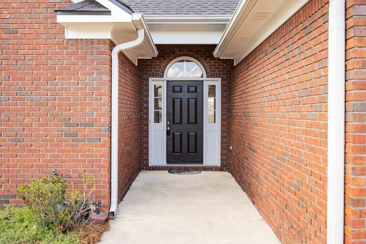 Property Photo:  127 Lee Road 2141  AL 36870 