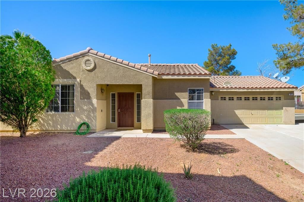 Property Photo: 975 Country Skies Avenue NV 89123