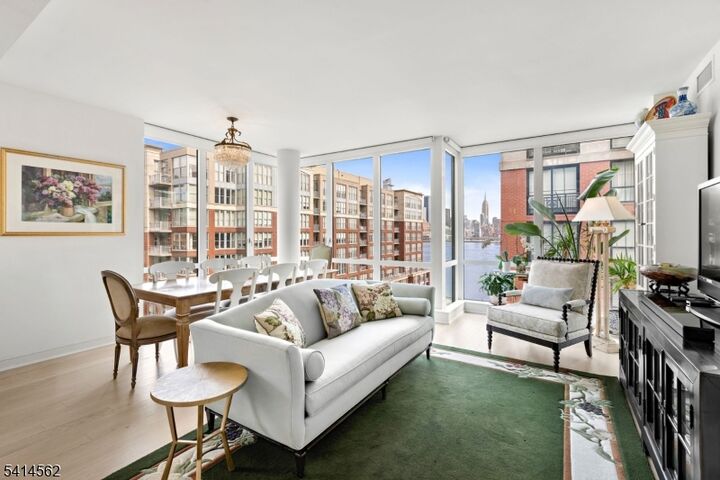 Property Photo:  1000 Maxwell Ln 9C  NJ 07030 