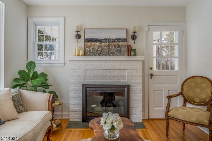 Property Photo:  3 Long Hill Ln  NJ 07928 