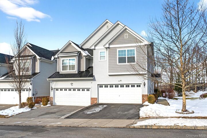 Property Photo:  131 Meadow View Drive  NY 10940 