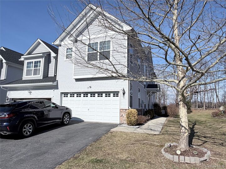 Property Photo:  131 Meadow View Drive  NY 10940 