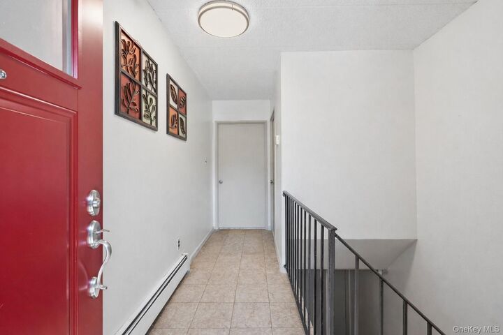 Property Photo:  863 Home Street  NY 10459 