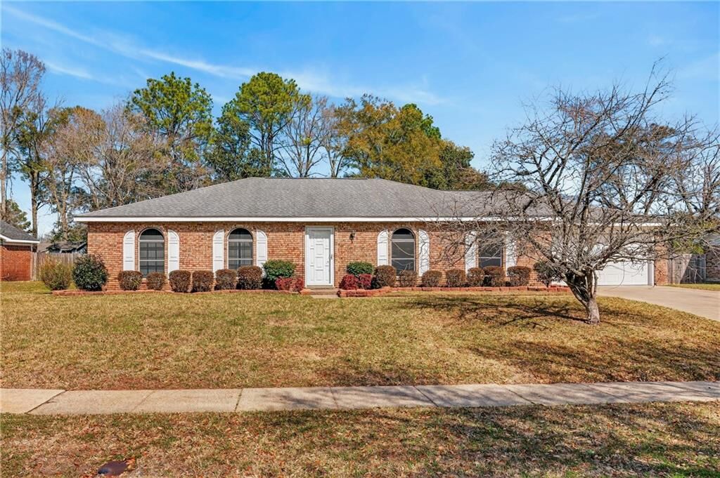 Property Photo: 1459 Fern Valley Road AL 36609
