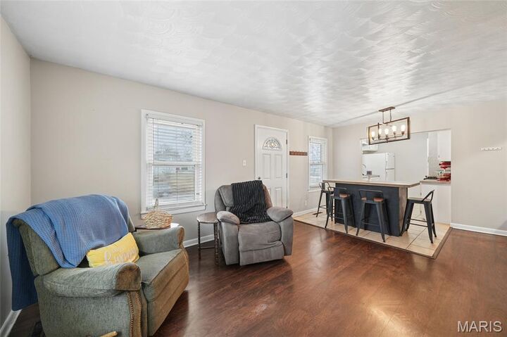 Property Photo:  810 S 2nd Street  MO 63028 