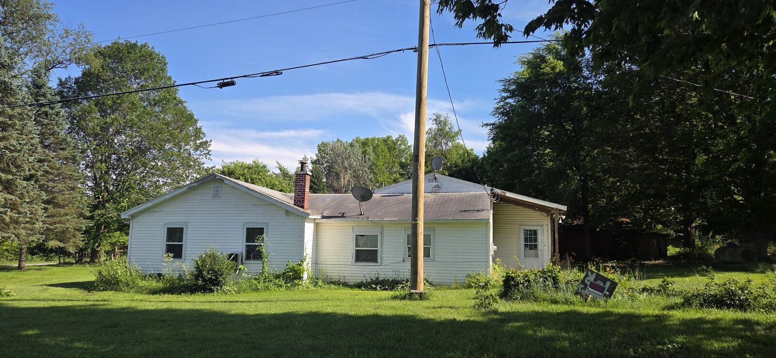 Property Photo: 4812 Spring Creek Road MI 49128