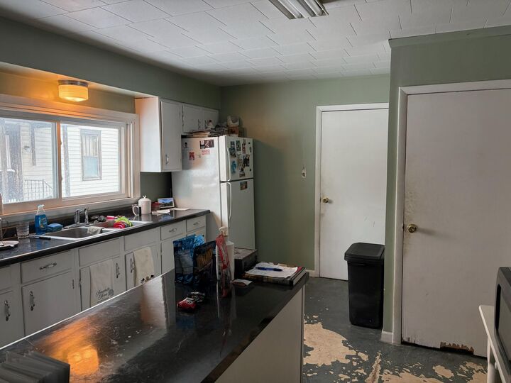 Property Photo:  217 E Lincoln Street  MI 49420 