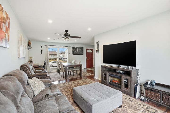 Property Photo:  16249 92nd Avenue  IL 60487 