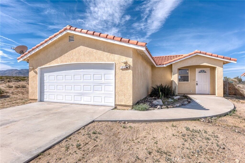 Property Photo: 7086 Sheridan CA 92277