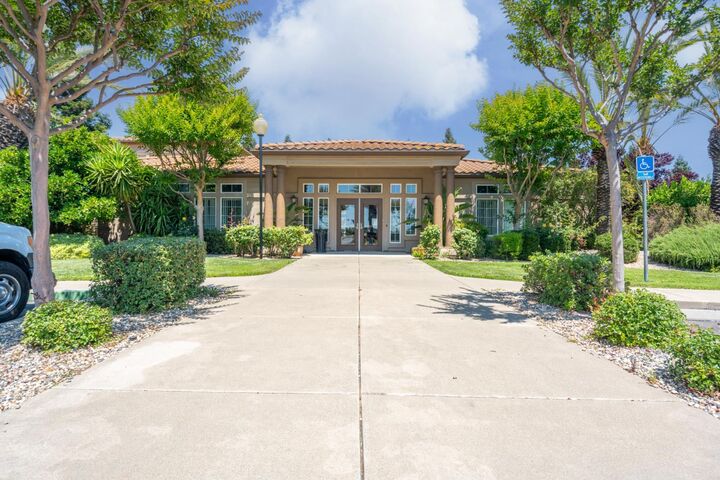 Property Photo:  4200 E Commerce Way 1611  CA 95834 