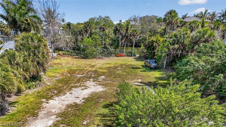Property Photo:  27534 Big Bend Road  FL 34134 