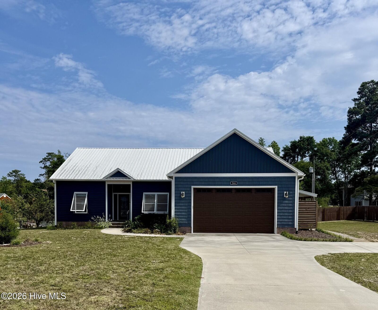 Property Photo:  266 Ennett Lane  NC 28460 