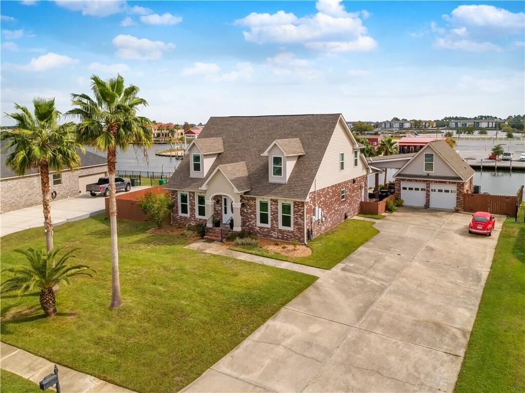 Property Photo: 1629 Cuttysark Cove LA 70458