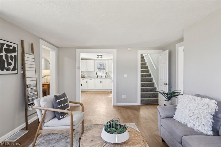 Property Photo: 62 Jacobs Road OH 44425