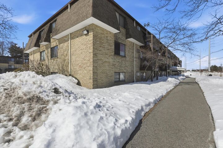 Property Photo:  13 Tiffany Road  NH 03079 