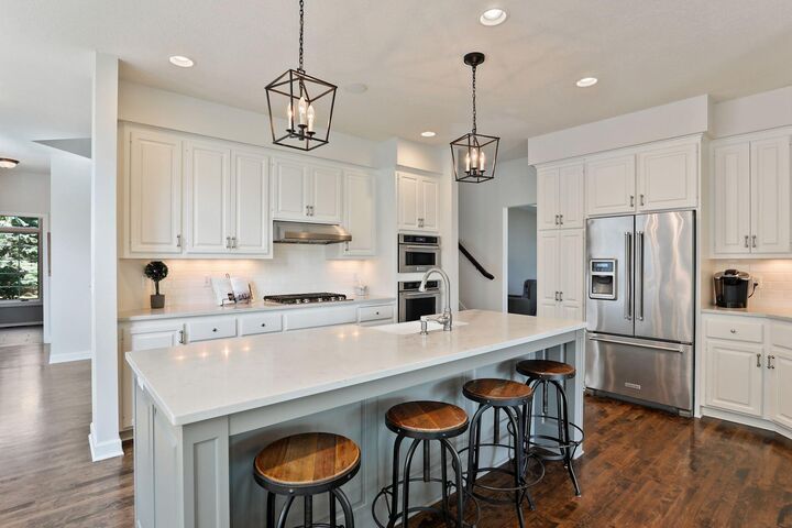 Property Photo: 7424 Moccasin Trail MN 55317