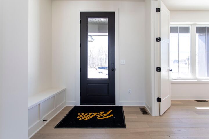 Property Photo:  11158 Kingsview Lane N  MN 55369 