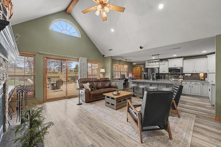 Property Photo:  1580 Theresa Lane  AR 72762 