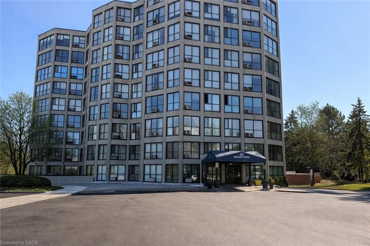 24 Marilyn Drive 101 — photo 1