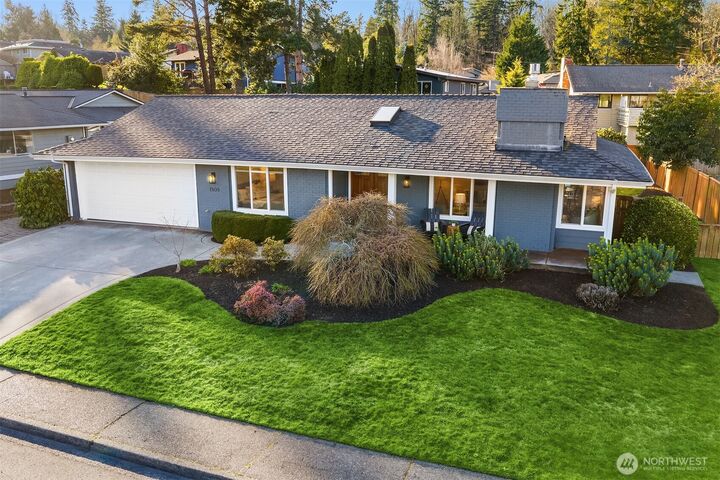 Property Photo:  1509  179th Avenue NE  WA 98008 