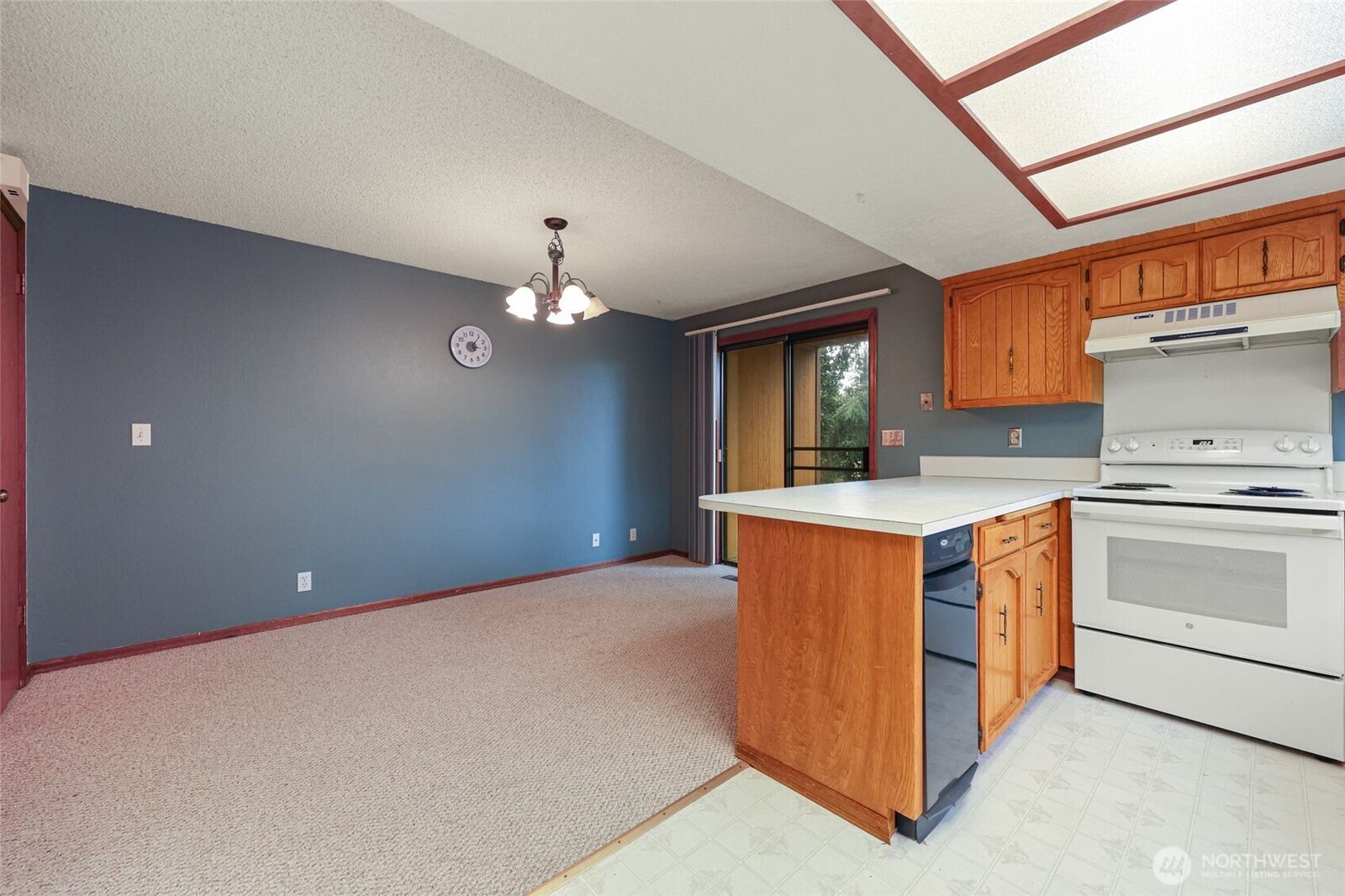 Property Photo: 1007 Lybarger Street SE WA 98501
