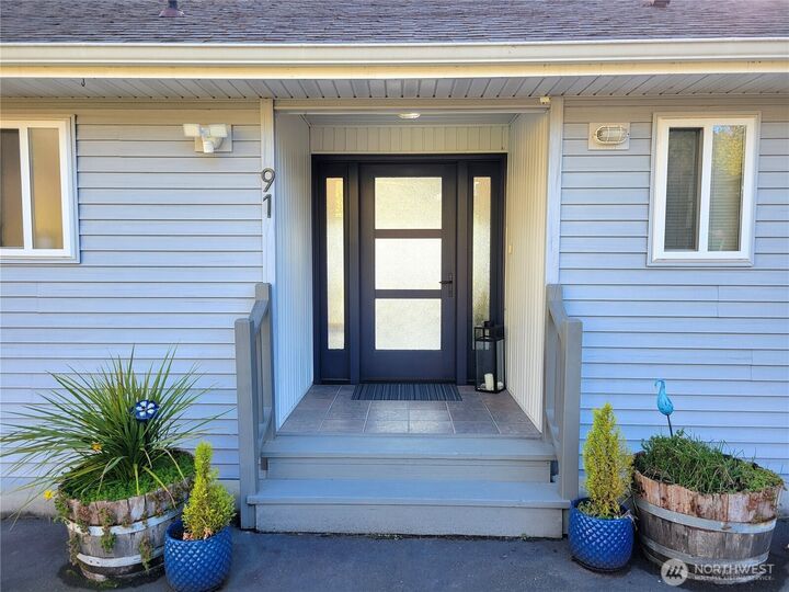 Property Photo:  91 E Franjo Beach Drive  WA 98584 