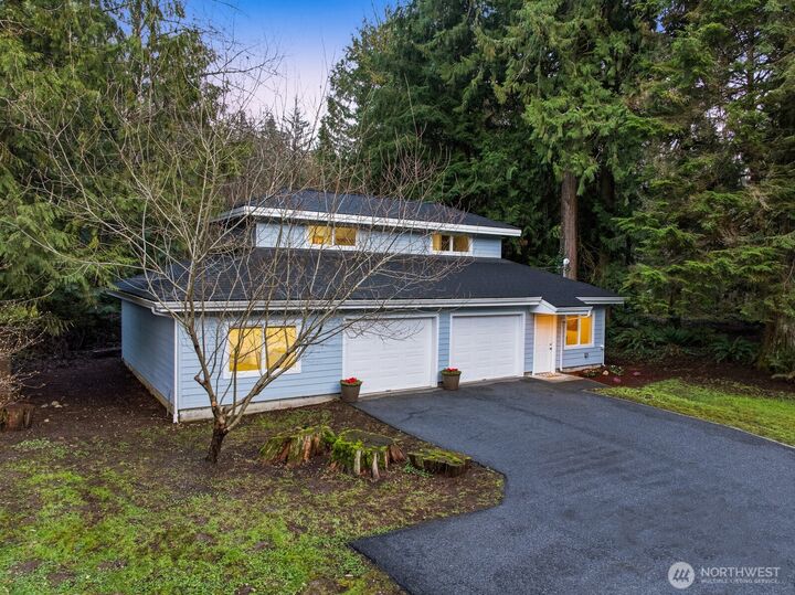 Property Photo:  12407  Upper Preston Road SE  WA 98027 