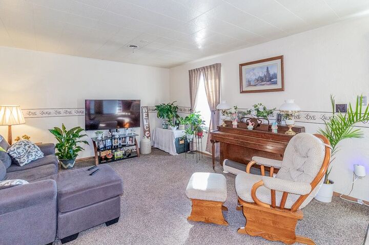 Property Photo:  622 W Washington Street  WI 54961-1765 