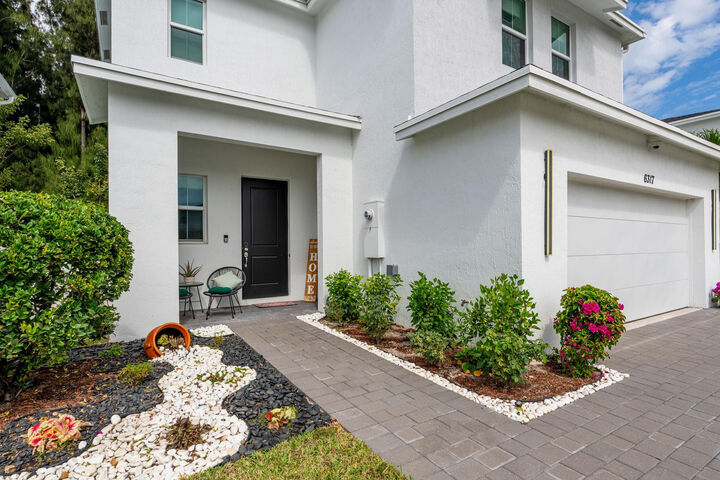 Property Photo:  6317 Tenor Drive  FL 33413 