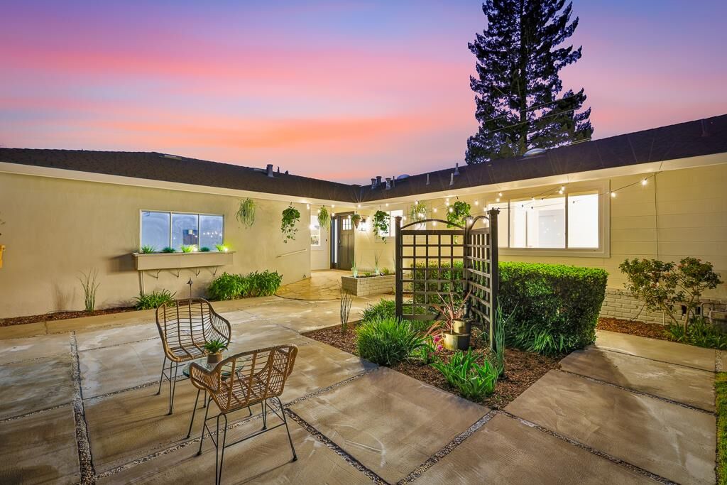 Property Photo:  813 Cascade Drive  CA 94087 